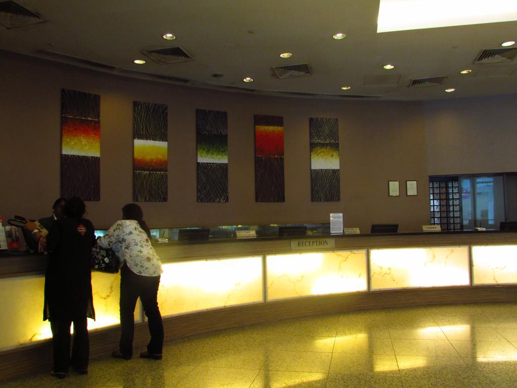 Hilton Garden Inn Singapore Serangoon Exterior foto