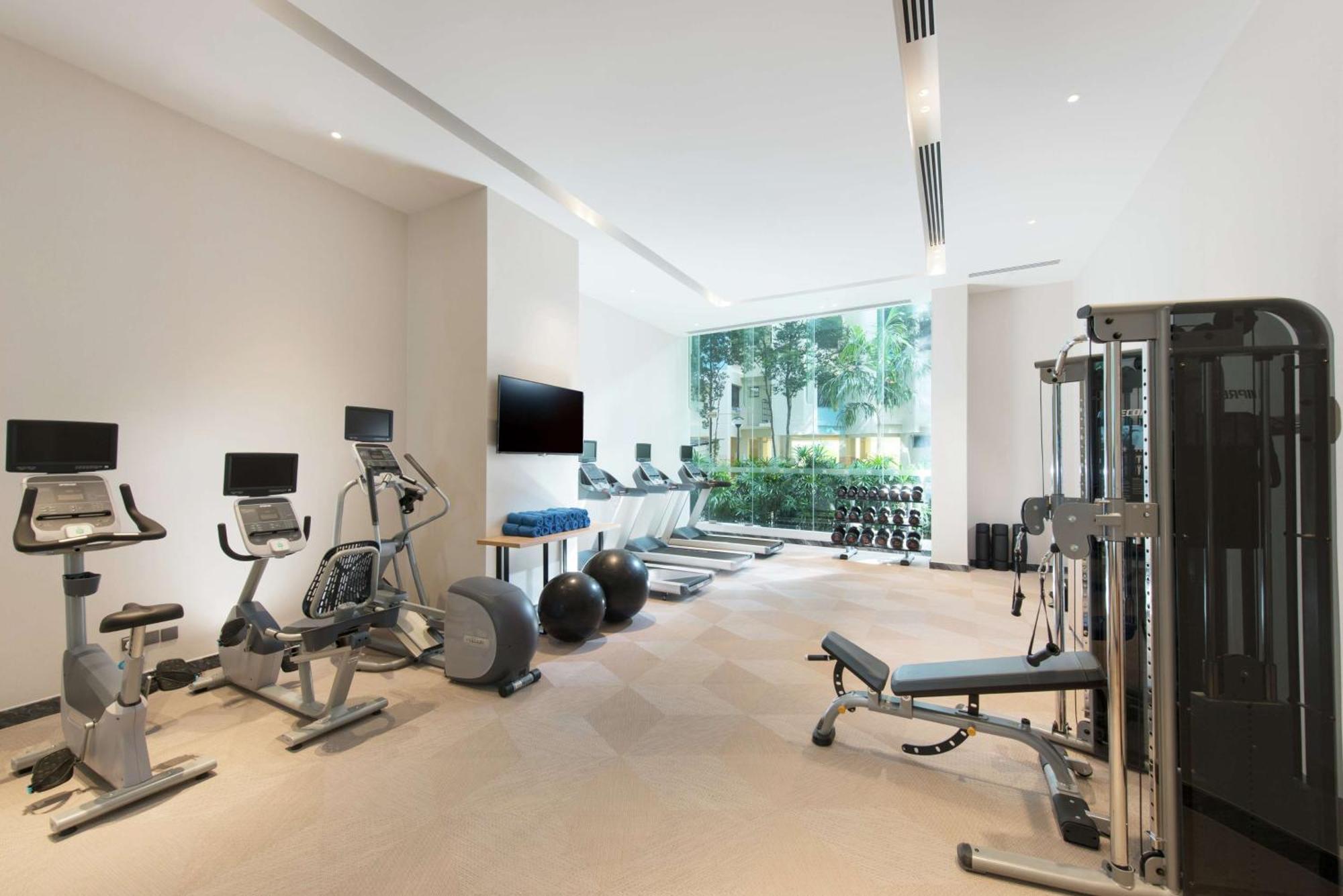Hilton Garden Inn Singapore Serangoon Exterior foto